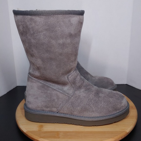 Ugg Australia Pierce Suede Boots Womens 7 Fleece Lined Ankle Zip Water Resistant - Picture 1 of 10